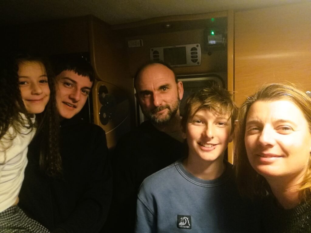 La famille Cagouille en Vadrouille